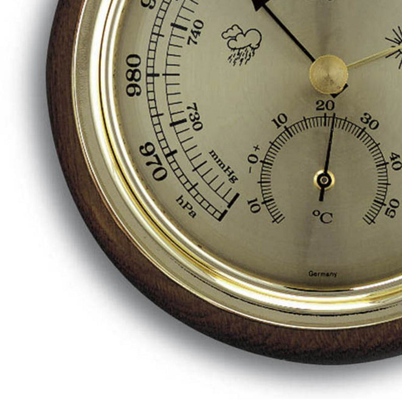 TFA FOB Weather Station Solid Oak Finish 13cm 45.1000.01 Bottom