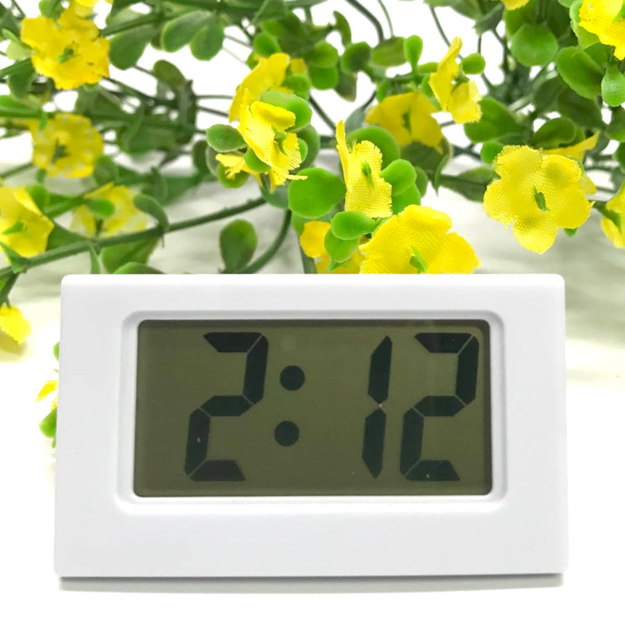 Checkmate Barker Mini Travel Digital Desk Clock White 6cm VGW-614-WHI 1