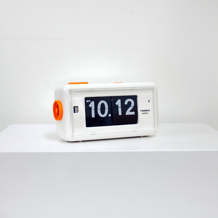 Jadco Flip Card Rotating Dial Alarm Wall and Desk Clock White 20cm AL30 LifeStyle