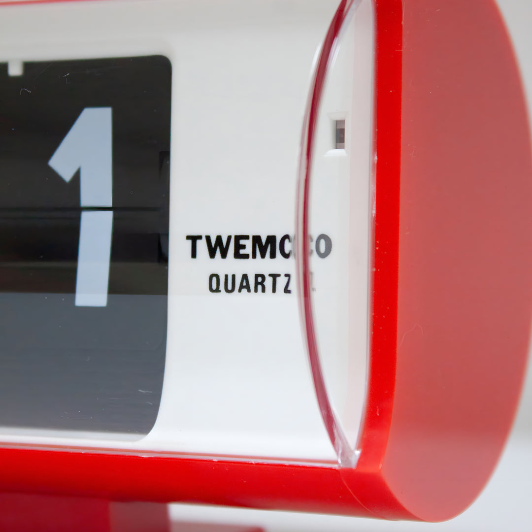 Jadco Marvin Cylindrical Digital Flip Card Desk Clock Red 18cm QT30T-Red 004
