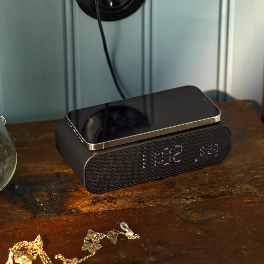 Kreafunk Wakie Qi Charging BT Speaker Alarm Clock Black 16cm KFKE192 2
