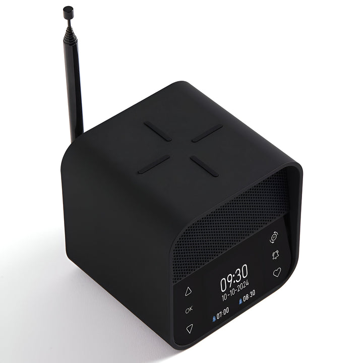 Lexon Oslo DAB FM Radio Charging Bluetooth Alarm Clock Black 11cm LD-LA130N 3