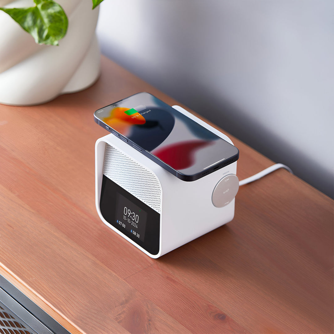 Lexon Oslo DAB FM Radio Charging Bluetooth Alarm Clock White 11cm LD-LA130W 11