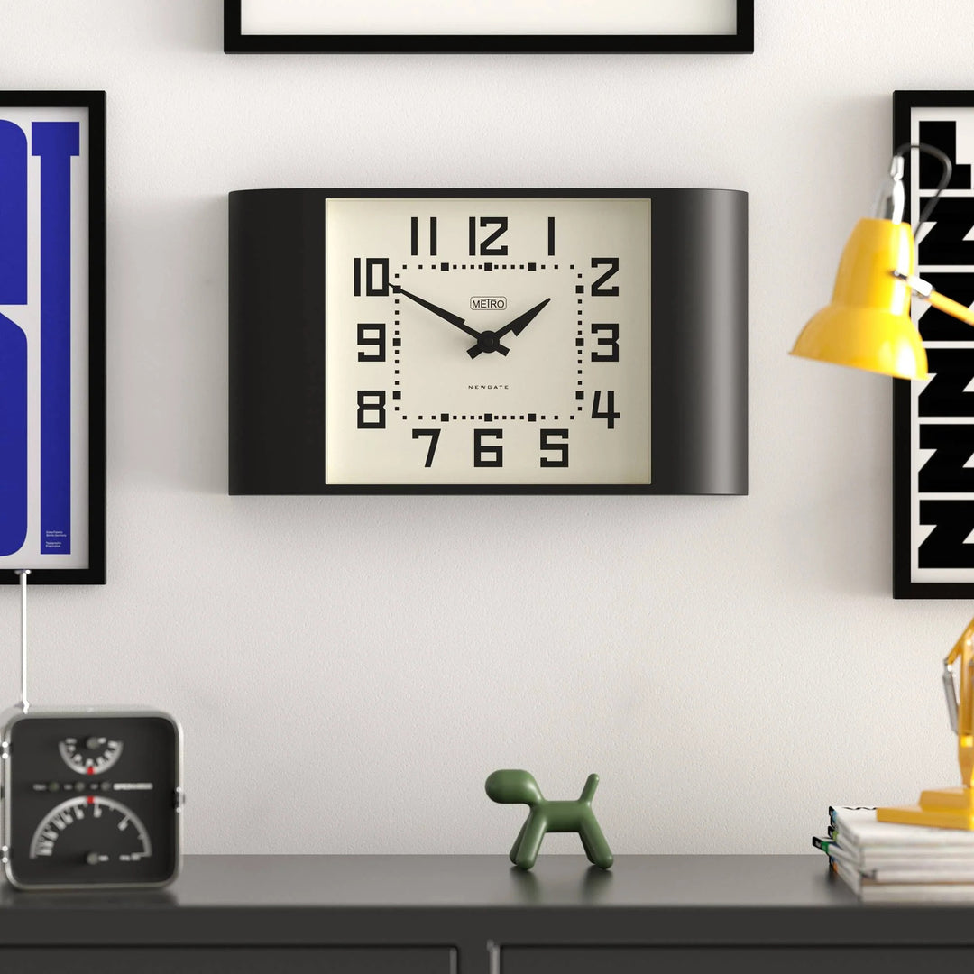 Newgate Metro Retro Mid Century Bold Wall Clock Black 42cm NG-MET3K 3