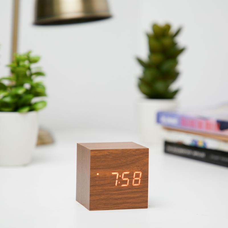 Checkmate LED Wood Cube Desk Clock Red 7cm VGY 808R 11