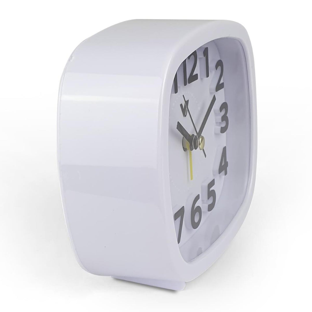 Victory Abigail 3D Number Alarm Clock White 12cm TTD 6199 WHI 1
