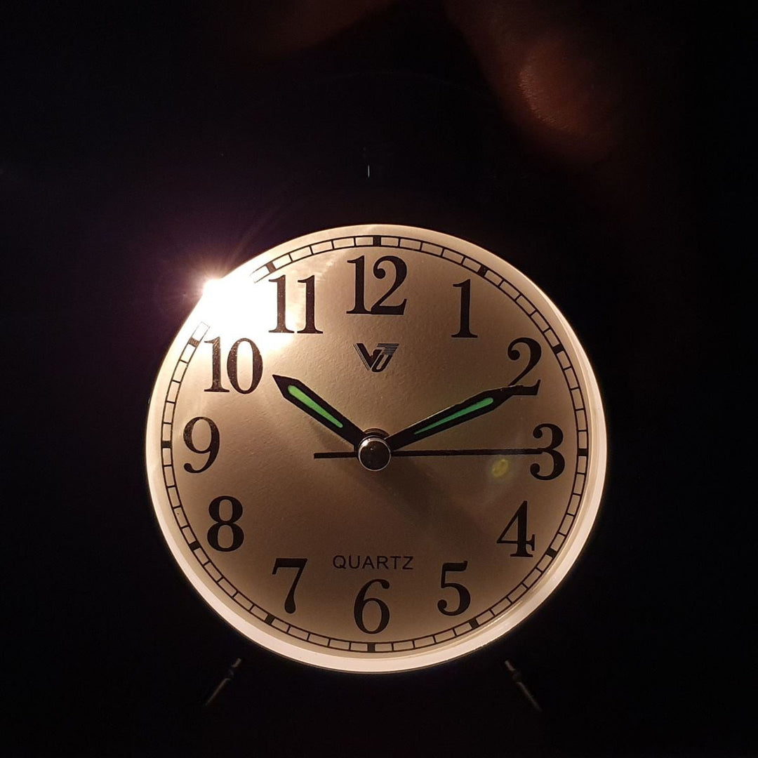 Victory Revel Metal Shiny Frame Alarm Clock Red 11cm Q 892R 7