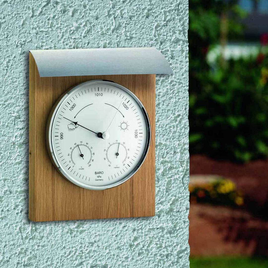 TFA Domatic Indoor and Outdoor Weather Station Oiled Oak 26cm 20.1079.01 Lifestyle