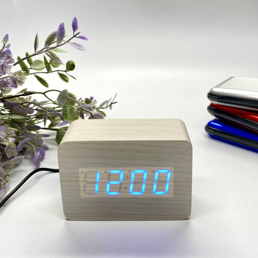 Checkmate Larch LED Wood Cuboid Alarm Clock Cream Blue 10cm VGY-848-BLU 1
