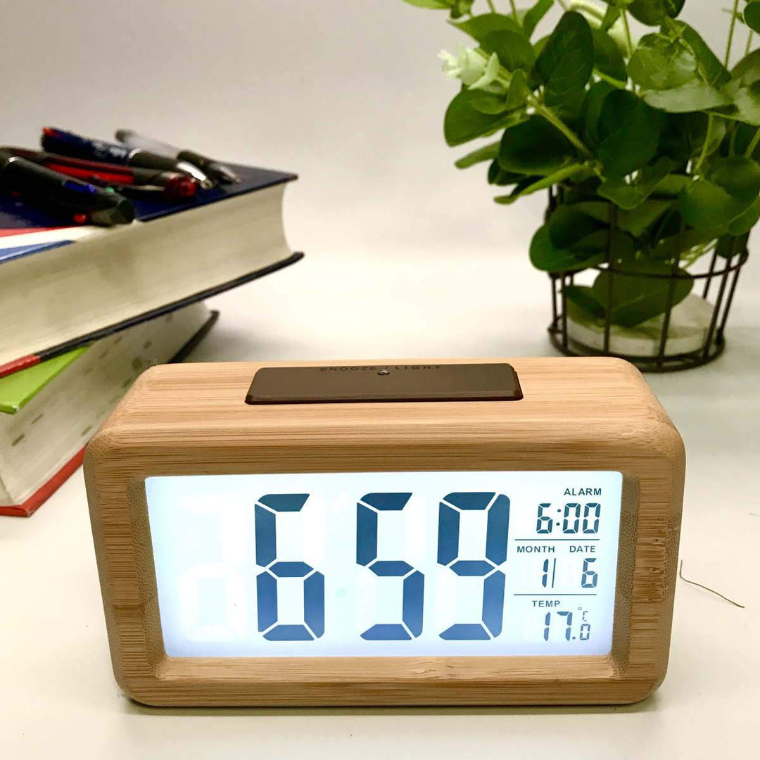 Checkmate Timber Multifunction Digital Alarm Clock Light Brown 14cm VGW-1902-LIGHT 3