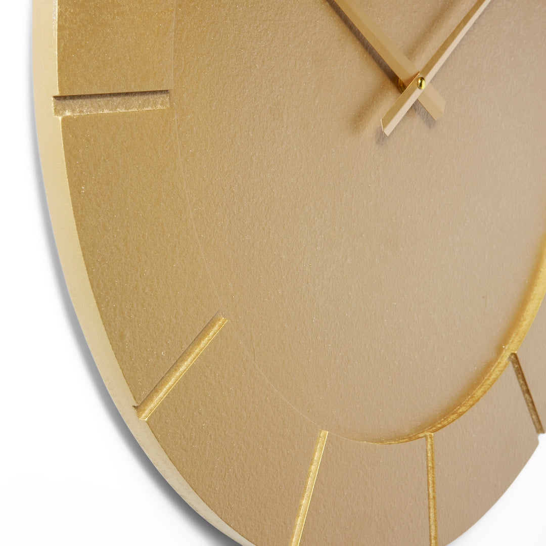 Elme Living Dakari Minimal Designer Debossed Markers Wall Clock Gold 60cm WL.006.GD 2