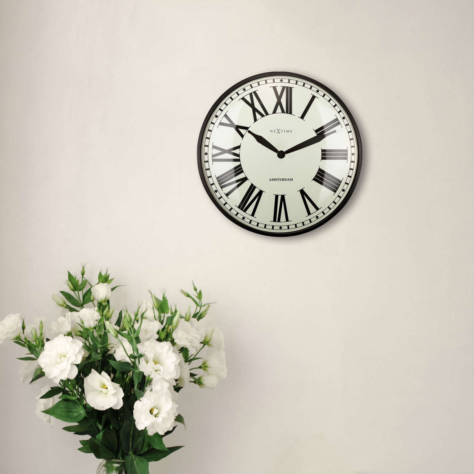 Wall clock Rin, White / Ash | Manufactum