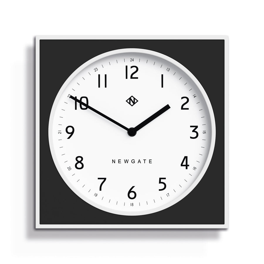 Newgate Burger Chips Wall Clock Black 29cm NGBURG261WK 1