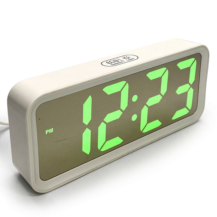 Victory Austere Multifunction LED USB Powered Desk Clock Green 19cm VGW-6508green 4