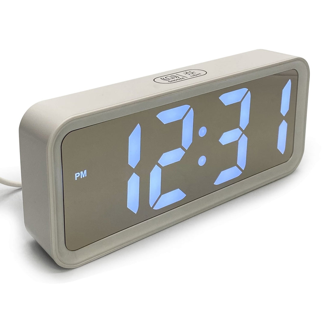 Victory Austere Multifunction LED USB Powered Desk Clock White 19cm VGW-6508white 4